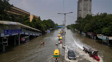 Monsoon’s Fury Sours Romance of Wet Season Travel in India - The New ...