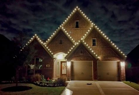 Pearland Christmas Light Installation Services