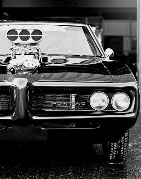 Powerful and Iconic Muscle Cars: Discover the Best Models