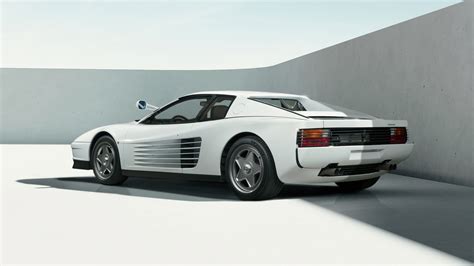 This is a 201mph restomodded Ferrari Testarossa | Top Gear