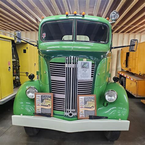 Truck museum keeps memories alive - Land Line