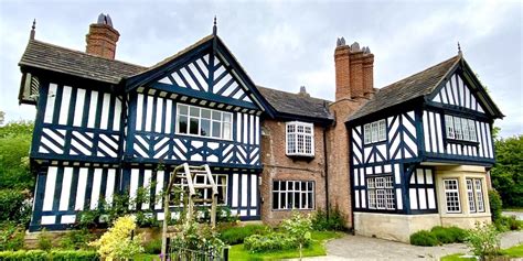 Eat and drink at Worsley Old Hall - Worsley.Info