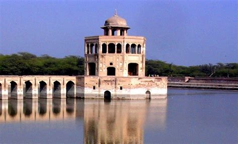 hiran-minar | Pakistan Insider