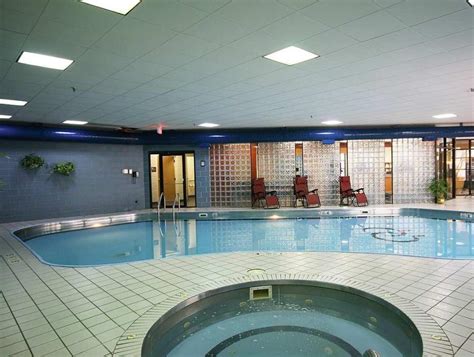 DoubleTree by Hilton Hotel Bloomington, Bloomington (IL) | 2023 Updated ...