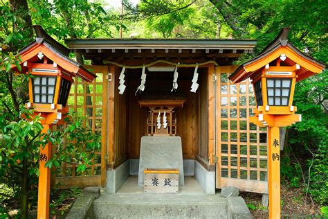 Shinto | Beliefs, Gods, Origins, Symbols, Rituals, & Facts | Britannica