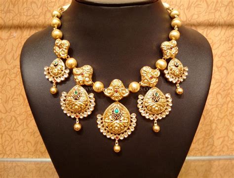 Gold Light Weight Antique Kundan Necklace Design - South India Jewels