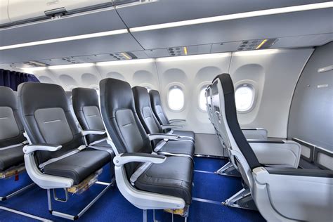 Lufthansa’s “discreet” A321 Airspace cabin — with no accessible lavs ...