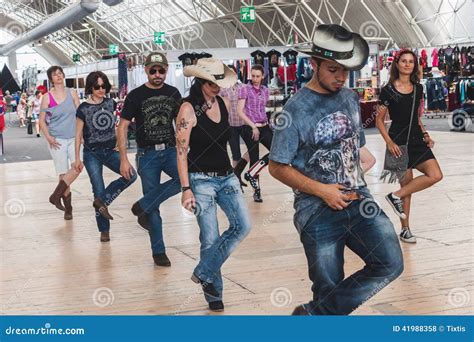 People Dancing at Rocking the Park Event in Milan, Italy Editorial ...