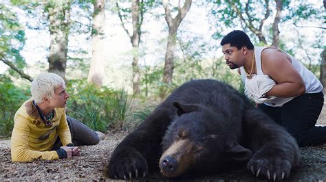 Cocaine Bear (Banks, 2023) - Movie Review - Writebase