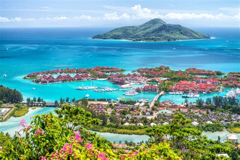 Aerial view of Mahe' Island, Seychelles. Vegetation and homes ...