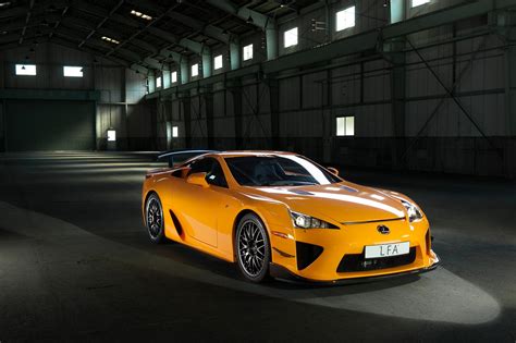 The wail of this V10 Lexus LFA will chase all your "MCO blues" away ...