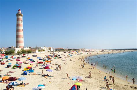 Discover Barra and Costa Nova: the beach getaways by Aveiro (Portugal ...