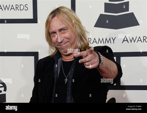 Musician Paul Nelson arrives for the 57th Grammy Awards at Staples ...