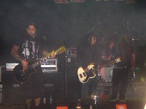 Ill Nino Live at GlavClub 7 by Sicner on DeviantArt