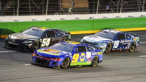 No, NASCAR does not need to shorten its races | Yardbarker