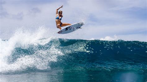 For Bethany Hamilton, Surfing Is 'An Escape From All The Chaos On Land ...