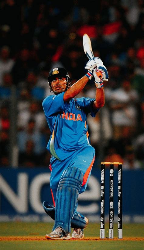 Mahendra Singh Dhoni World Cup 2011 Last Six