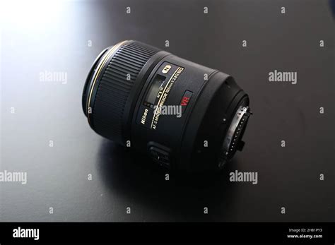 Nikon nikkor macro lens f-mount Stock Photo - Alamy