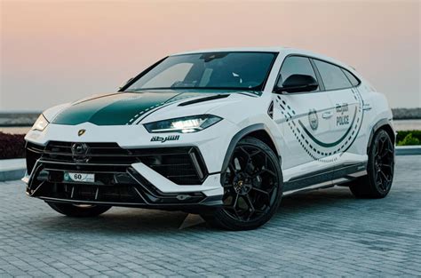 Dubai Police Add Lamborghini Urus Performante to Fleet | Esquire Middle ...