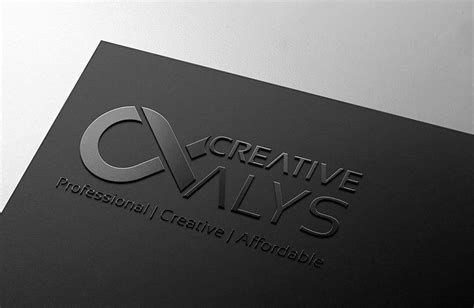 Free Card Embossed Logo Mockup (PSD)