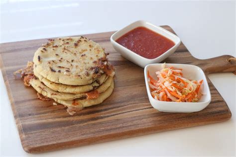 Pupusas de Frijol con Queso - Two Dollar Eats