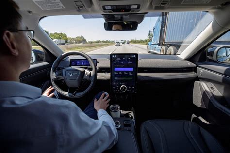 Ford reveals subscription pricing for semi-autonomous BlueCruise | Driving