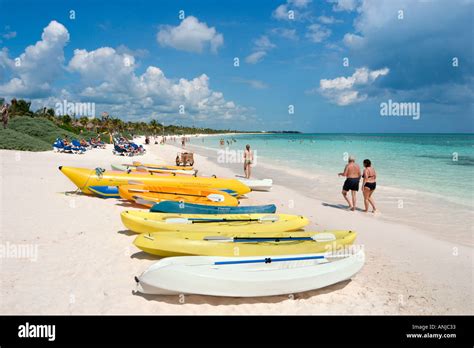 Beach outside Hotel Grand Palladium Colonial near Puerto Aventuras ...