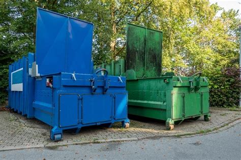 Industrial Trash Compactors - Overview | Global Trash Solutions