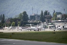 Lugano Airport gets financial lifeline - SWI swissinfo.ch