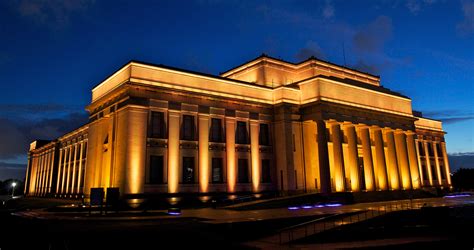 Auckland War Memorial Museum Tāmaki Paenga Hira | Auckland Art Gallery