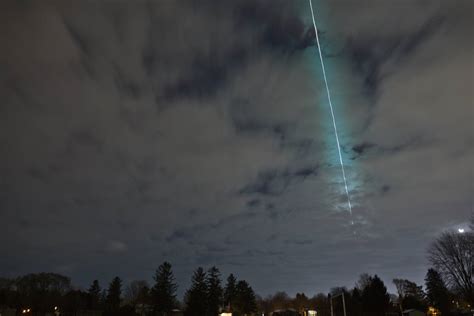 La NASA rastrea trayectoria de un pequeño asteroide más de tres horas ...