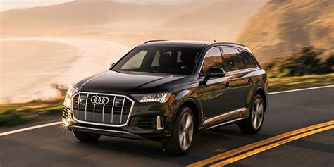 See the 2023 Audi Q7 in Madison, WI | Features Review