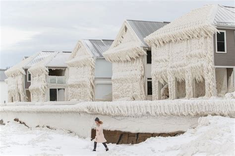 Ontario Homes Encased in Ice Following Blizzard–See Pics Here - Parade ...