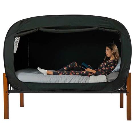 Pop-Up Bed Tent Easily Offers Privacy for Anyone With Anxiety | My ...