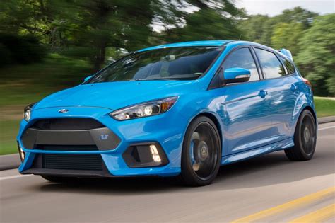 2016 Ford Focus RS Hatchback Pricing & Features | Edmunds