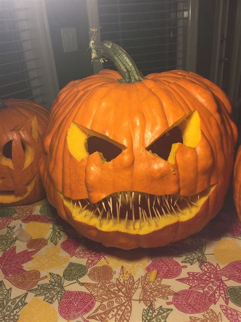 Scary Pumpkin Carving Ideas – HOMYSTYLE