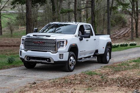 Army Testing The GMC Denali 3500 HD: How Does It Stack Up?