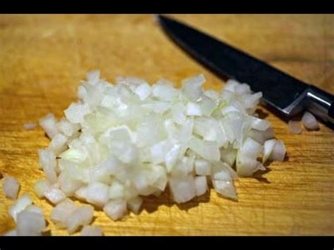 How to Mince an Onion - Easiest Minced Onions! - YouTube