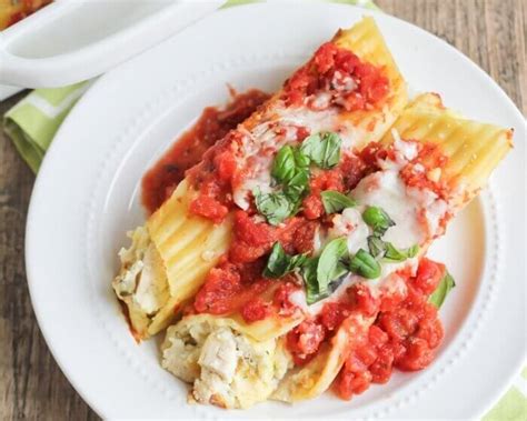 Cheesy Chicken Manicotti {Family-Favorite} | Lil' Luna