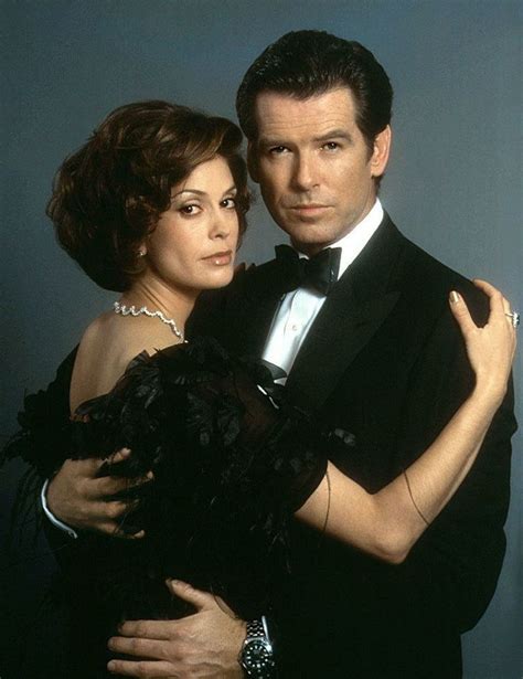 Épinglé sur James Bond 1990s