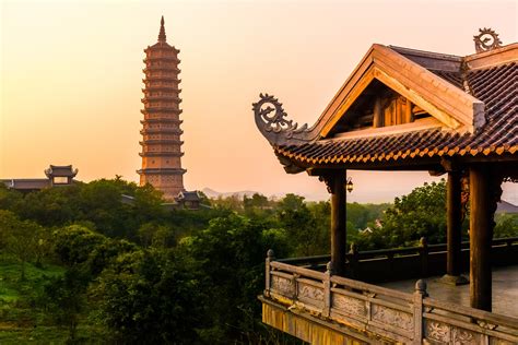 14 Best Temples In Vietnam List Of Famous And Ancient Photos Map ...