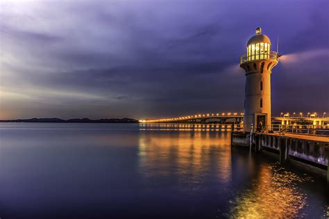 Raffles Marina Lighthouse | ~trigger_happy~ | Flickr