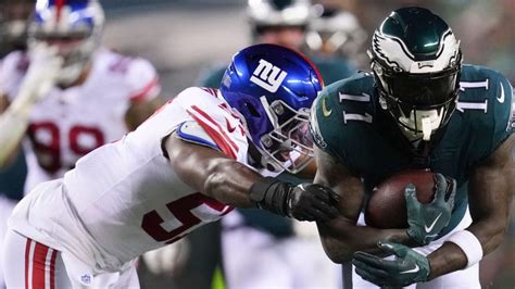 Giants re-sign Jarrad Davis - NBC Sports