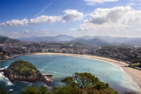 Shell beach à San Sebastian, Pays basque, Espagne image libre de droit ...