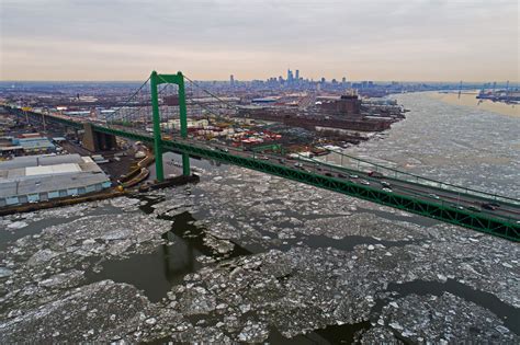 Cold weather caused 170 water main breaks in Philly in 15 days - Curbed ...