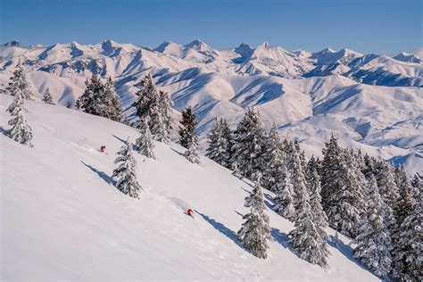 Sun Valley, ID, Ski Pass & Lift Tickets | Mountain Collective