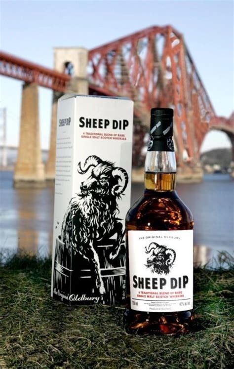 Review: Sheep Dip and Pig's Nose Scotch Whisky - Drinkhacker