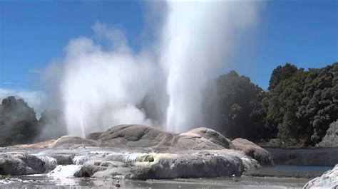 Pohutu Geyser, New Zealand, Rotorua - YouTube