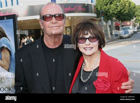 James Garner and wife Lois 06/21/04 "The Notebook" premiere at Mann ...