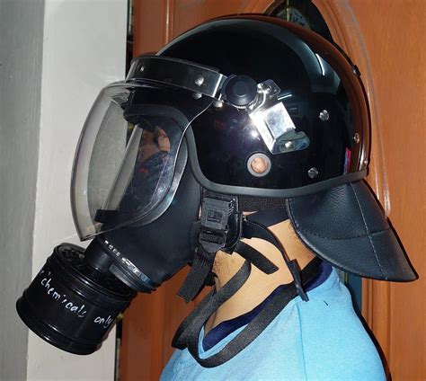 Me, wearing a riot helmet and a gas mask. : r/Bolehland